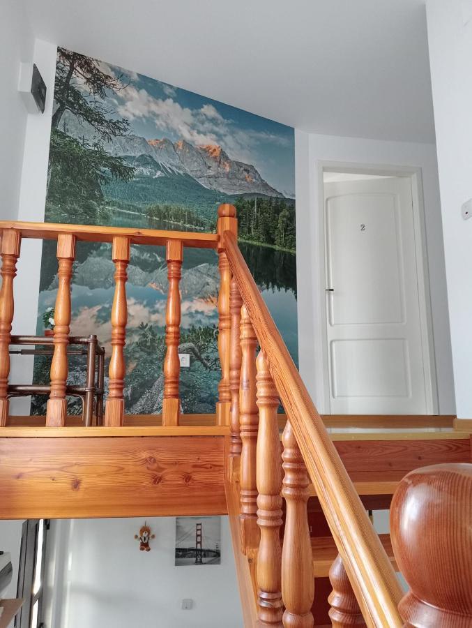 Hotel Casa Popa Gura Humorului Esterno foto