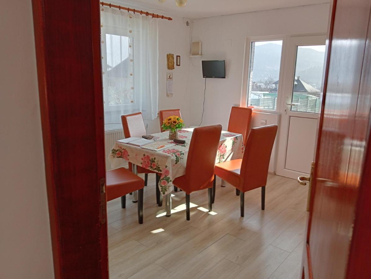 Hotel Casa Popa Gura Humorului Esterno foto