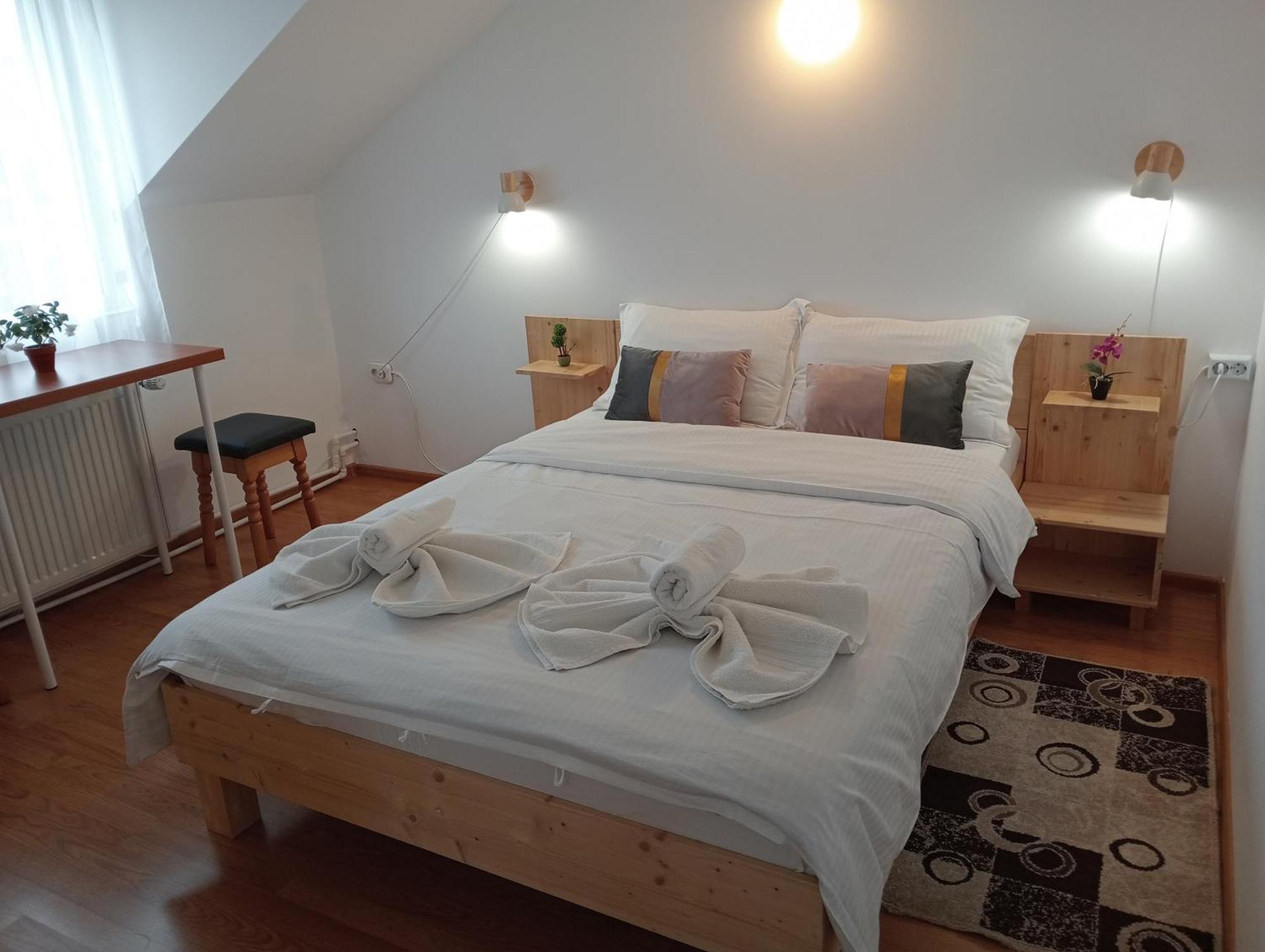 Hotel Casa Popa Gura Humorului Esterno foto